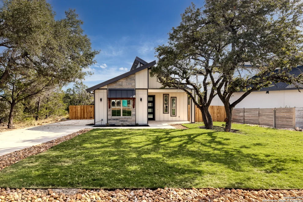 Unit for sale at 1382 green meadow, Spring Branch, TX 78070