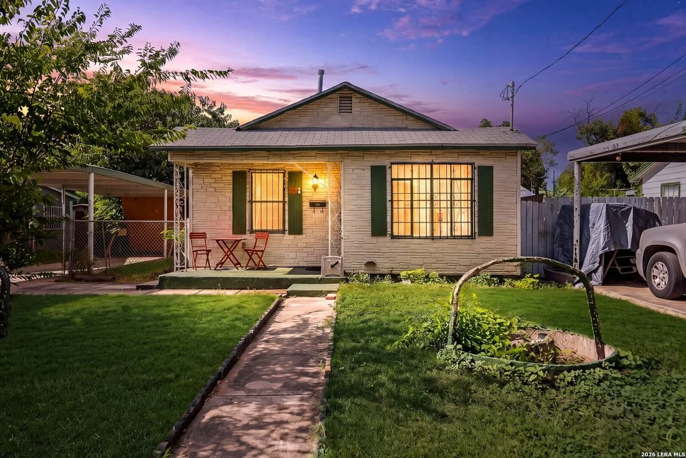 Unit for sale at 3330 W Laurel St, San Antonio, TX 78228