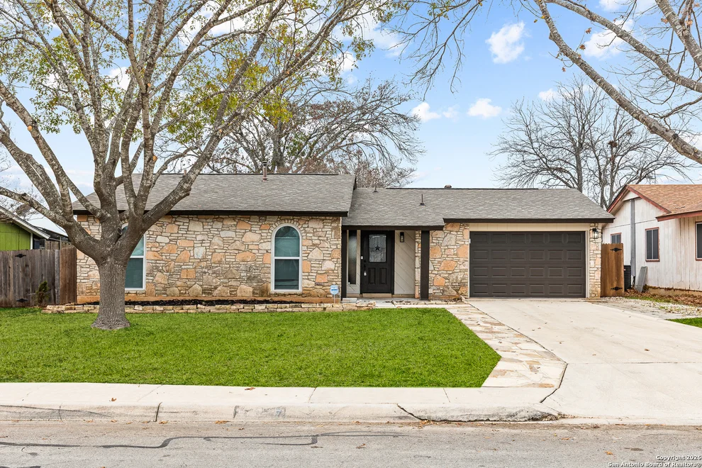 Unit for sale at 5807 Cliffmont, San Antonio, TX 78250