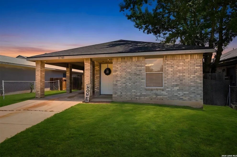 Unit for sale at 8746 Seven Seas Dr, San Antonio, TX 78242