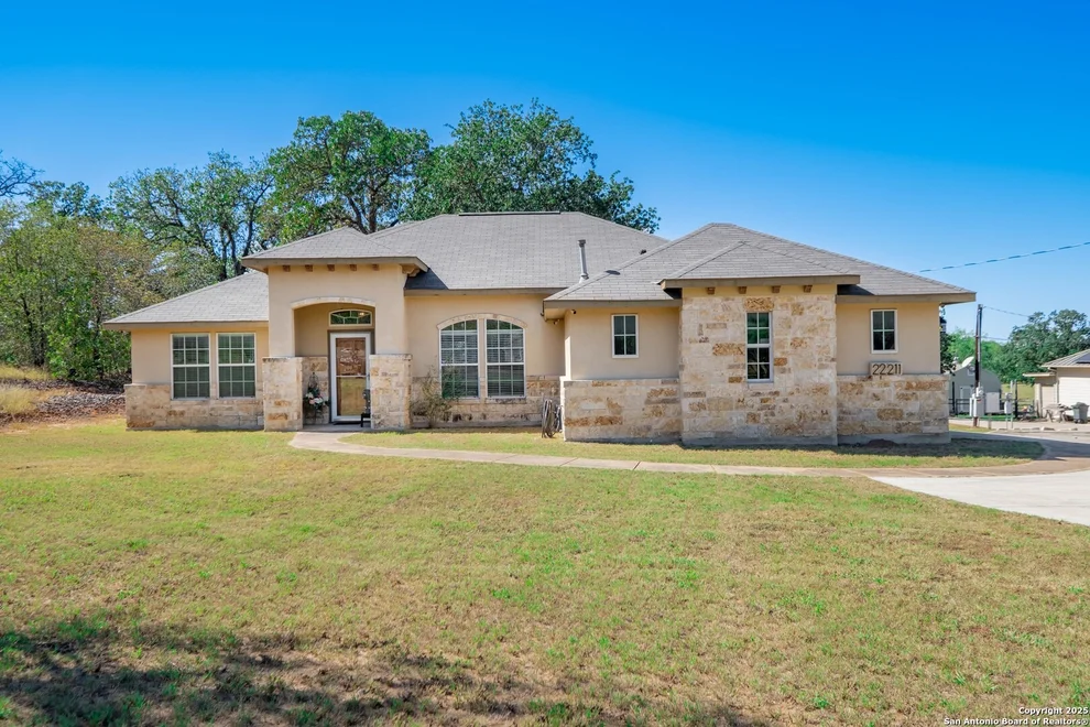 Unit for sale at 22211 Savannah Heights, Von Ormy, TX 78073