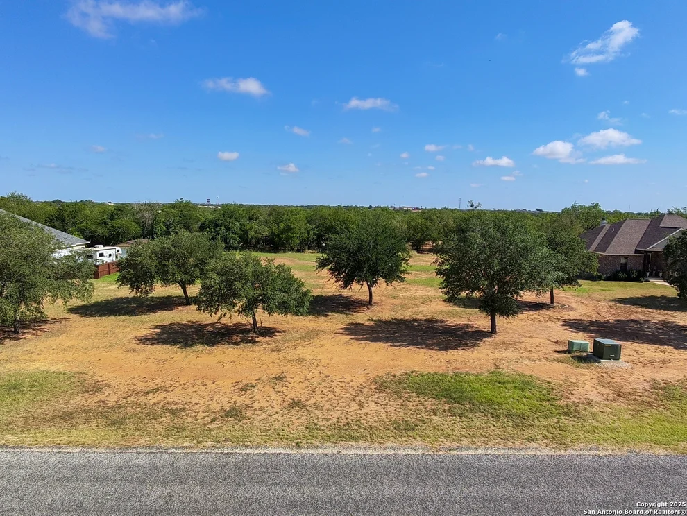 Unit for sale at 117 W SHORT MEADOW DR, Lytle, TX 78052