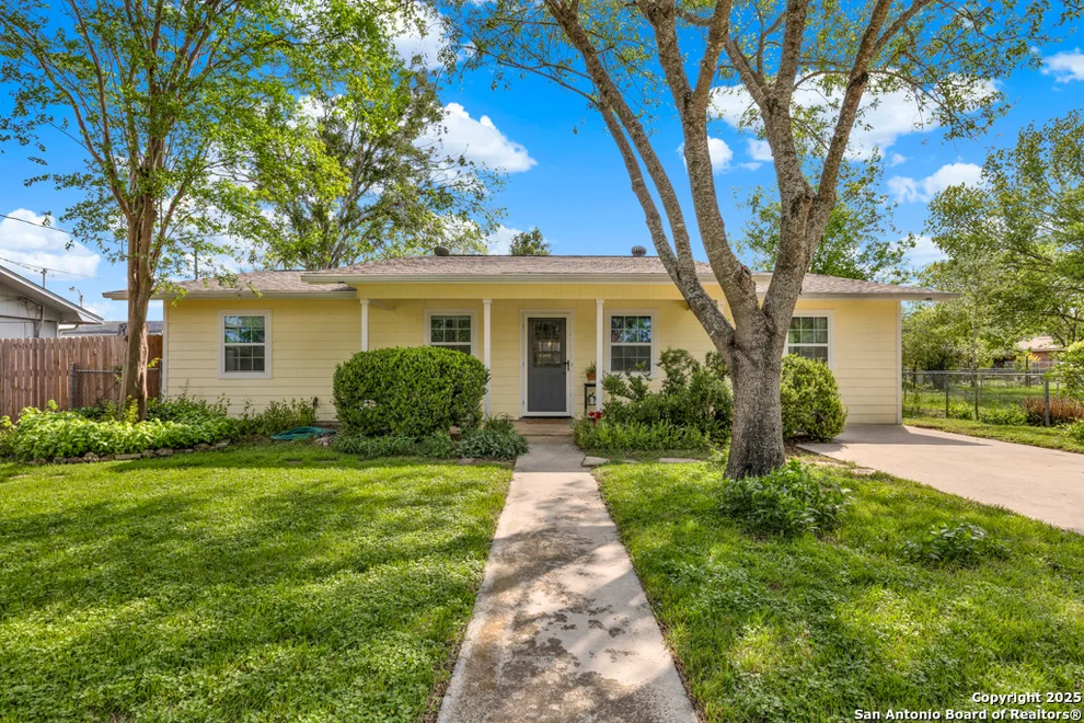 Unit for sale at 1910 Kuehler, New Braunfels, TX 78130