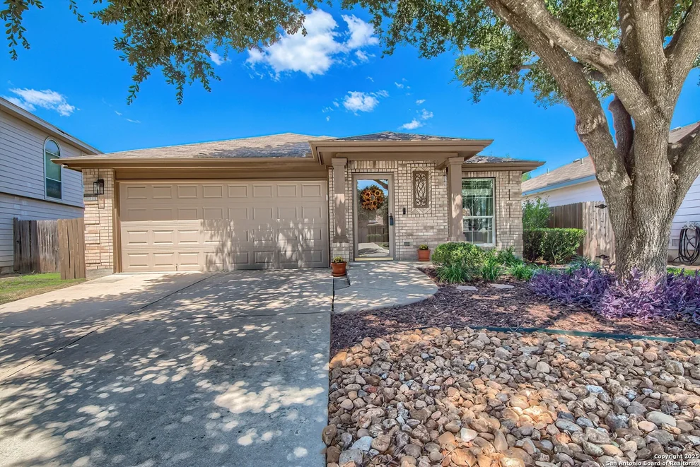 Unit for sale at 9811 Sandlet Trail, San Antonio, TX 78254