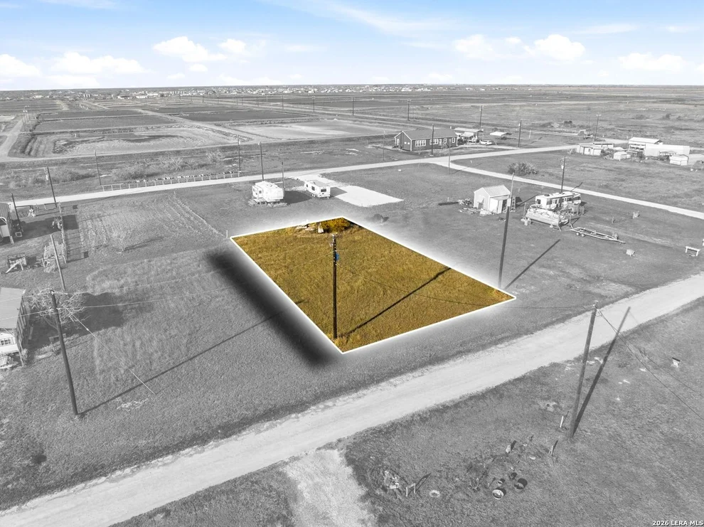 Unit for sale at 39 Kingfish Lane, Palacios, TX 77465