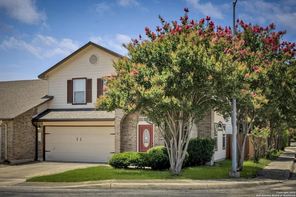 Unit for sale at 7731 Wexford Rdg, San Antonio, TX 78240