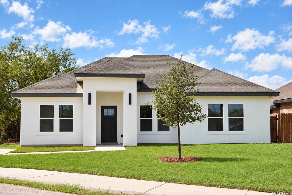 Unit for sale at 192 Richard Lane, Eagle Pass, TX 78852