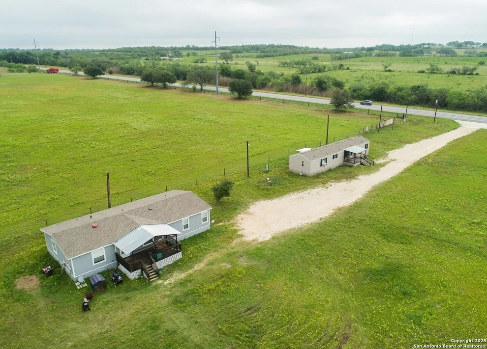 Unit for sale at 1827 E State Hwy 97, Floresville, TX 78114