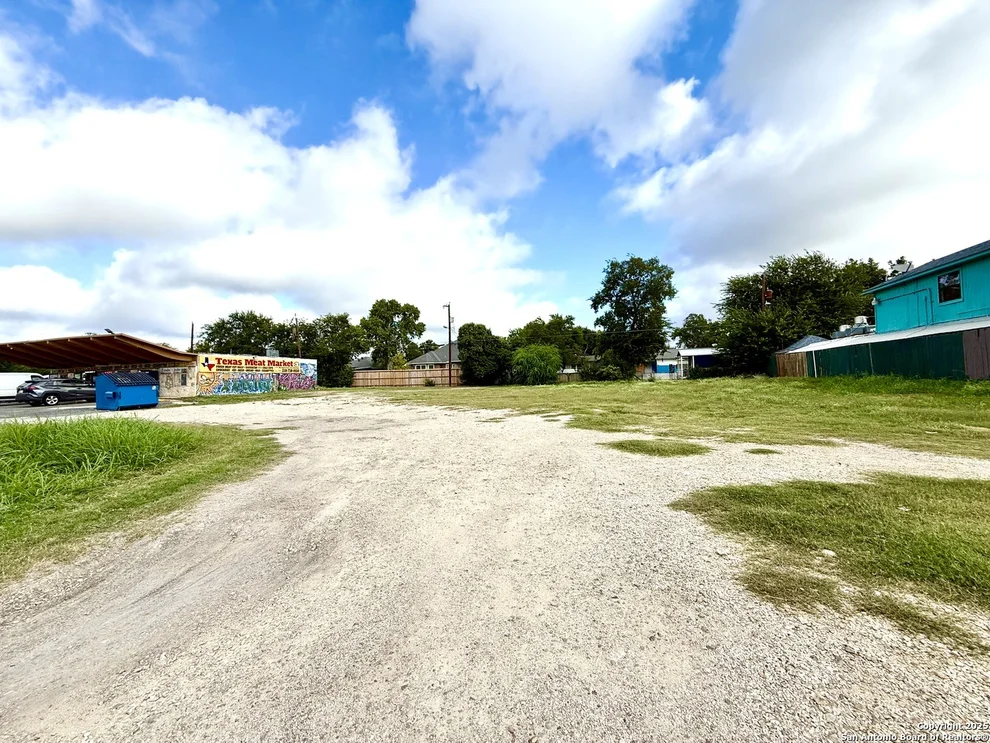 Unit for sale at 1415 Donaldson, San Antonio, TX 78228