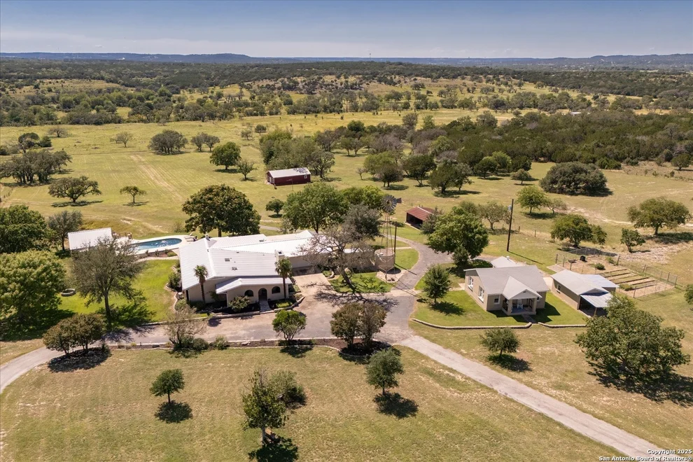 Unit for sale at 461 Center Point Dr, Center Point, TX 78010