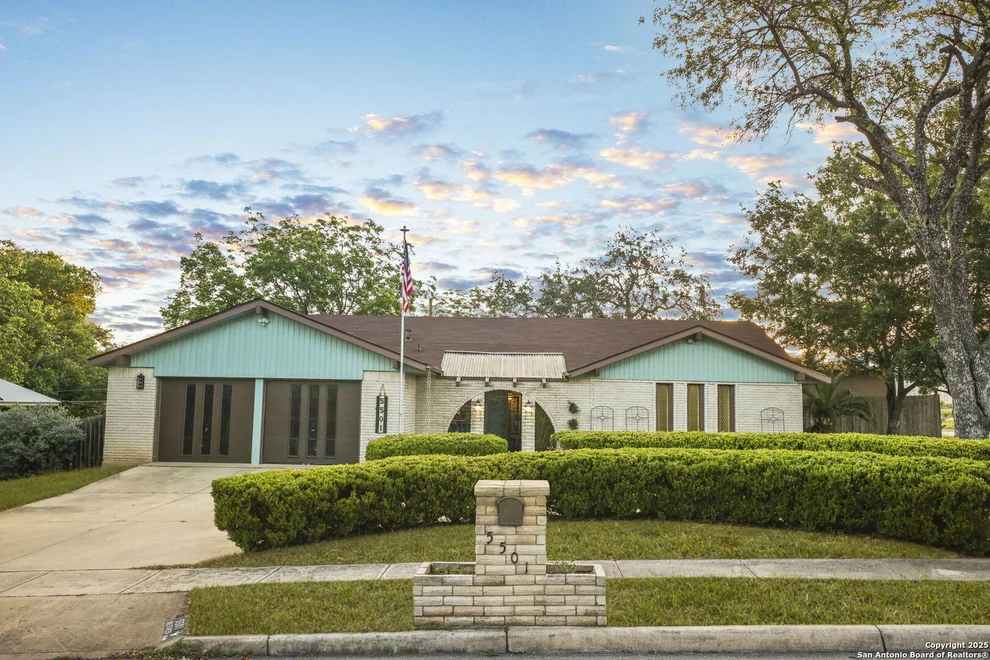 Unit for sale at 5501 Merkens Dr, San Antonio, TX 78240