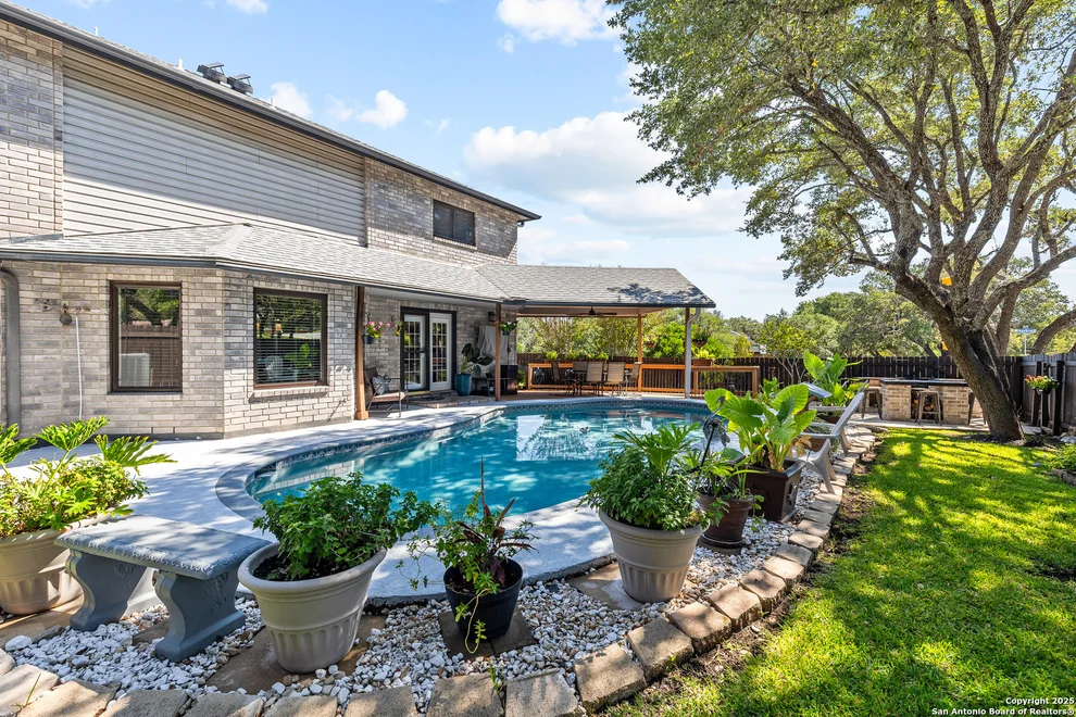 Unit for sale at 9502 Campton Farms, San Antonio, TX 78250