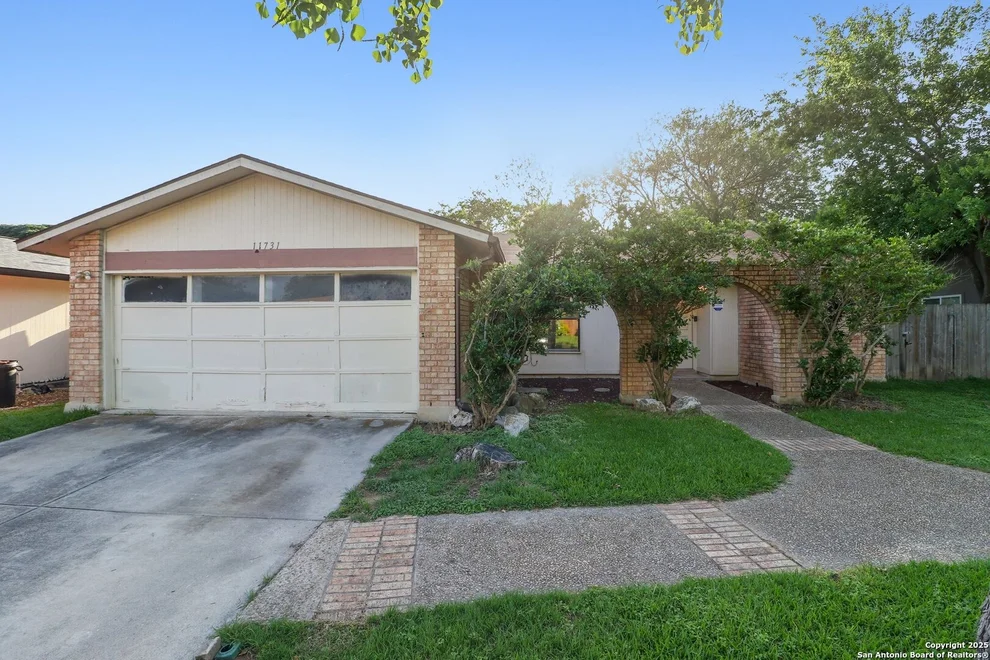 Unit for sale at 11731 Spring Rain, San Antonio, TX 78249