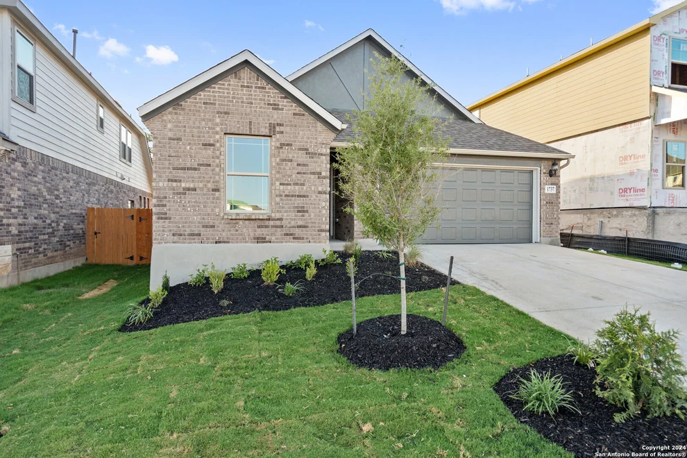 Unit for sale at 1737 KNEUPPER FARM, New Braunfels, TX 78132