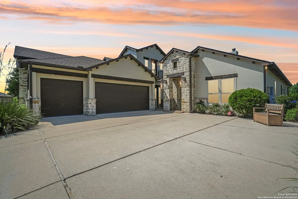 Unit for sale at 30925 Honeycomb Rock, Fair Oaks Ranch, TX 78015