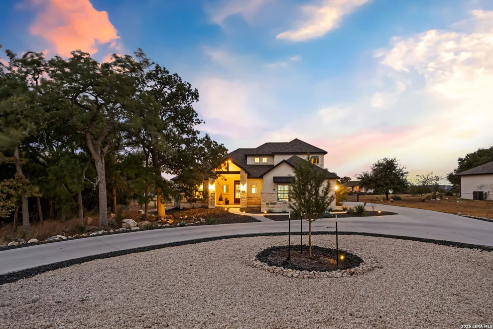 Unit for sale at 462 Curvatura, New Braunfels, TX 78132