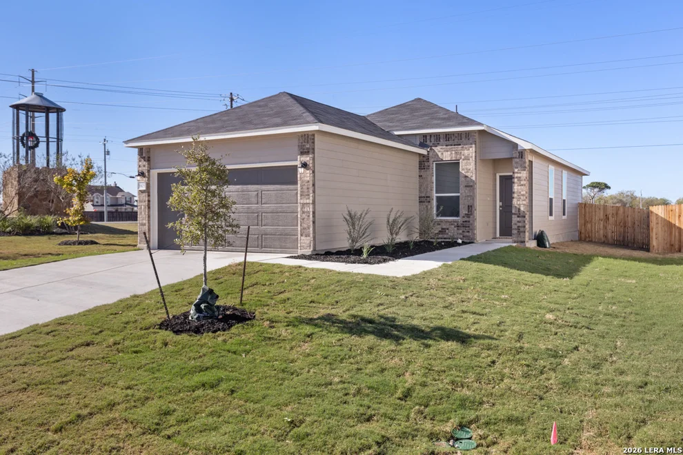 Unit for sale at 3905 WOODSIDE DRIVE, Seguin, TX 78155