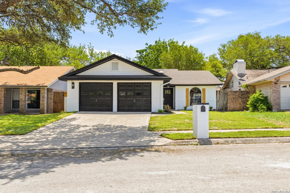 Unit for sale at 110 CRYSTAL CYN, Universal City, TX 78148