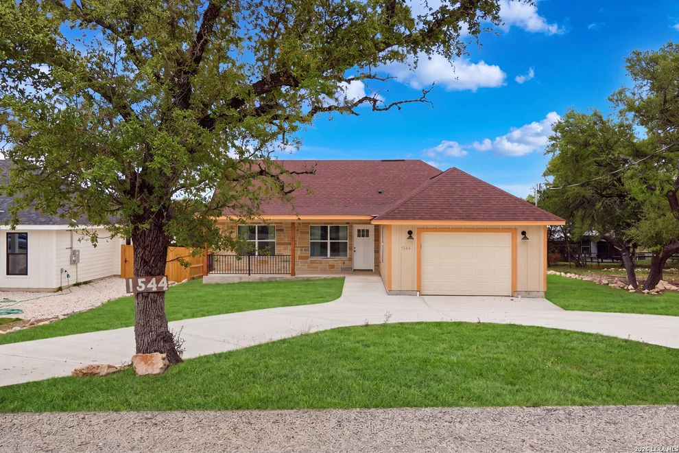 Unit for sale at 1544 Rimrock Cove, Spring Branch, TX 78070