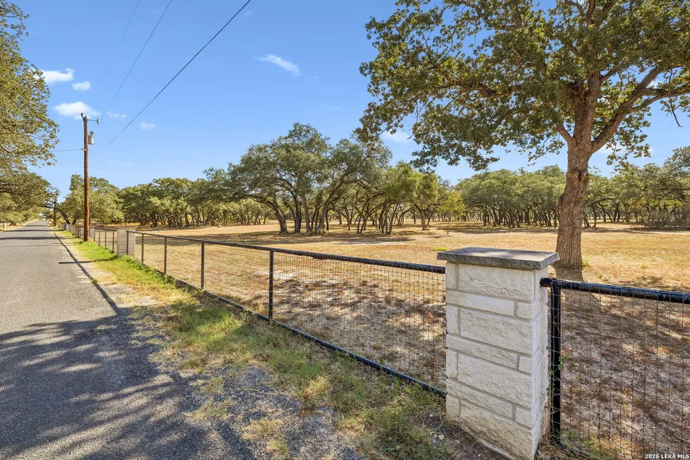 Unit for sale at 21822 TOUDOUZE RD, San Antonio, TX 78264