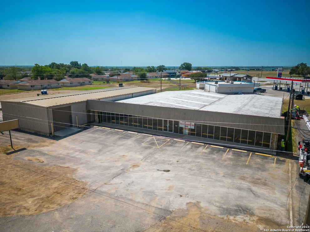 Unit for sale at 75 School Dr, Poteet, TX 78065