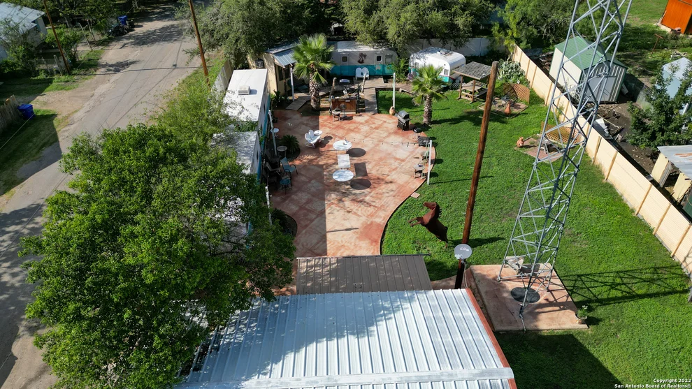 Unit for sale at 201 san antonio, Camp Wood, TX 78833