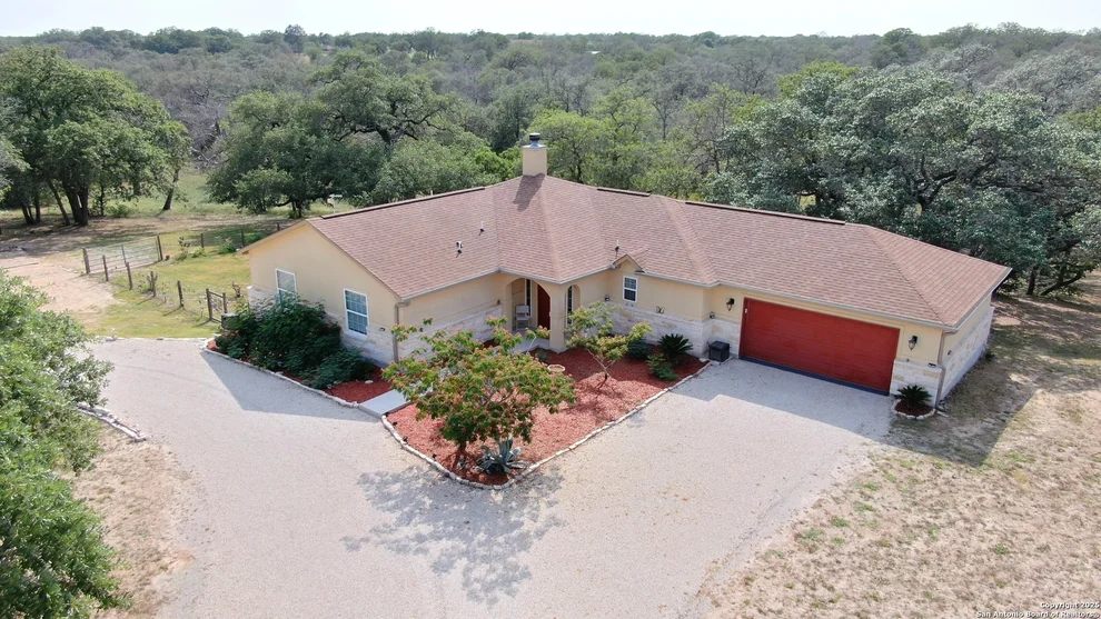 Unit for sale at 421 Ringaskiddy Circle, Floresville, TX 78114