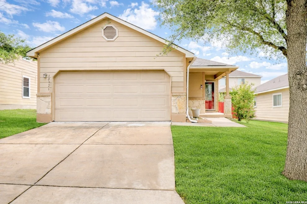 Unit for sale at 10926 Livewater Trl, San Antonio, TX 78245