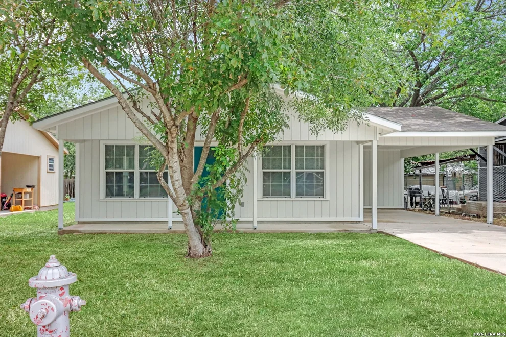 Unit for sale at 1037 N Guadalupe, Seguin, TX 78155