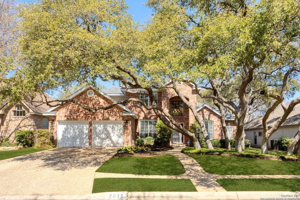 Unit for sale at 2235 PINOAK KNL, San Antonio, TX 78248