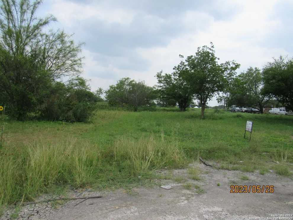 Unit for sale at 137 Coyol St., San Antonio, TX 78237