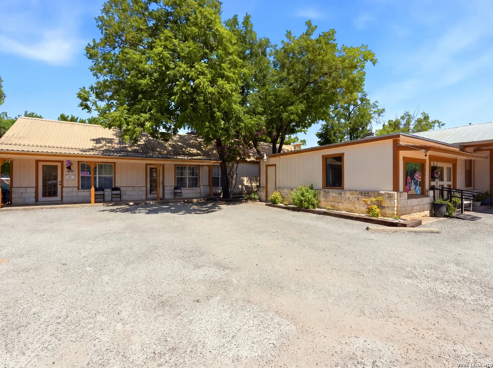 Unit for sale at 812 N Llano St, Fredericksburg, TX 78624