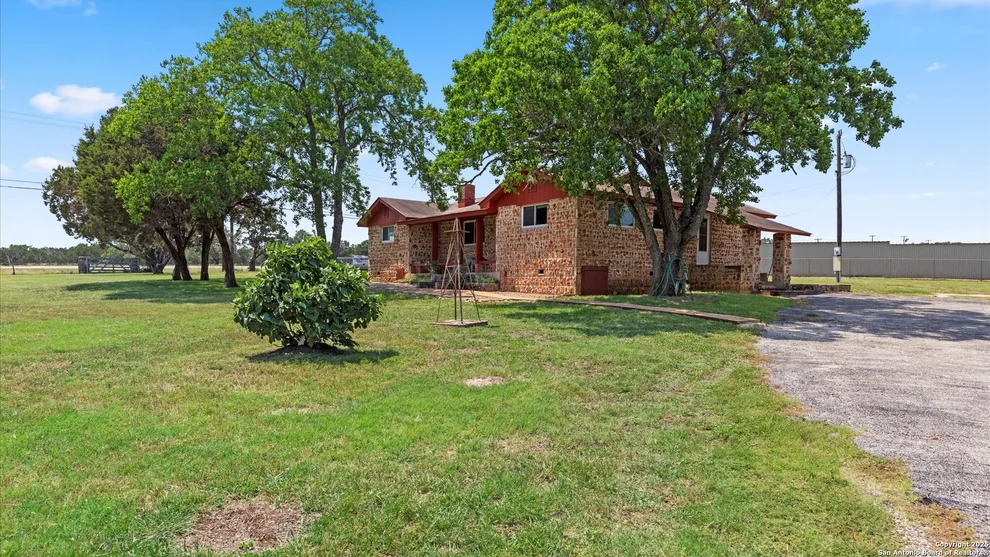 Unit for sale at 153 Lone Oak, New Braunfels, TX 78132