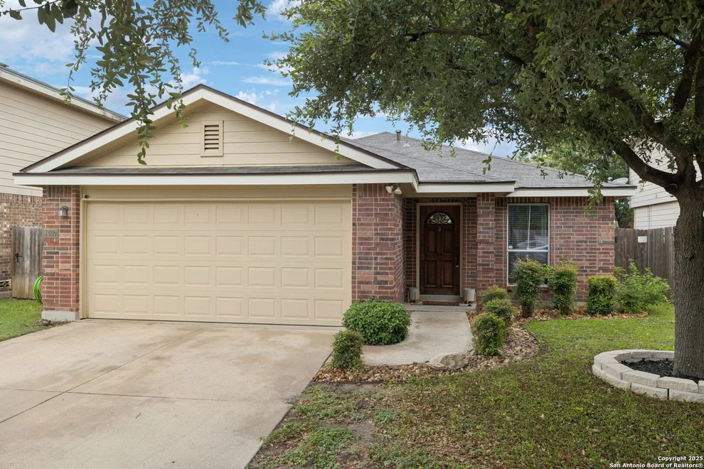Unit for sale at 9607 Country Shadow, San Antonio, TX 78254