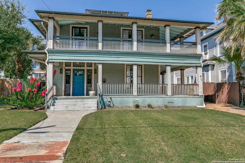 Unit for sale at 325 E Park Ave, San Antonio, TX 78212