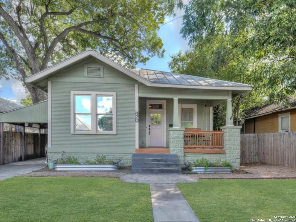 Unit for sale at 420 Devine, San Antonio, TX 78210