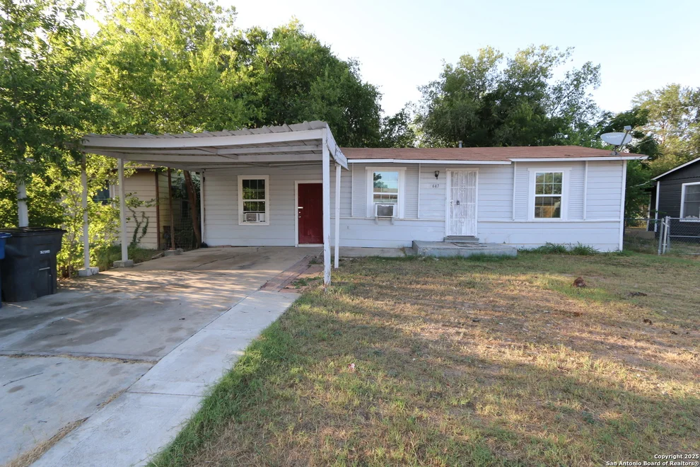 Unit for sale at 647 Ferris Ave., San Antonio, TX 78220
