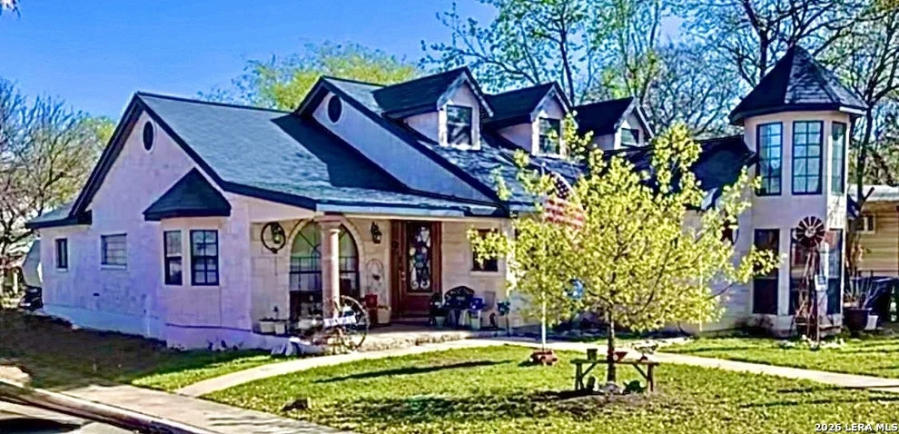 Unit for sale at 179 Caddo, San Antonio, TX 78211