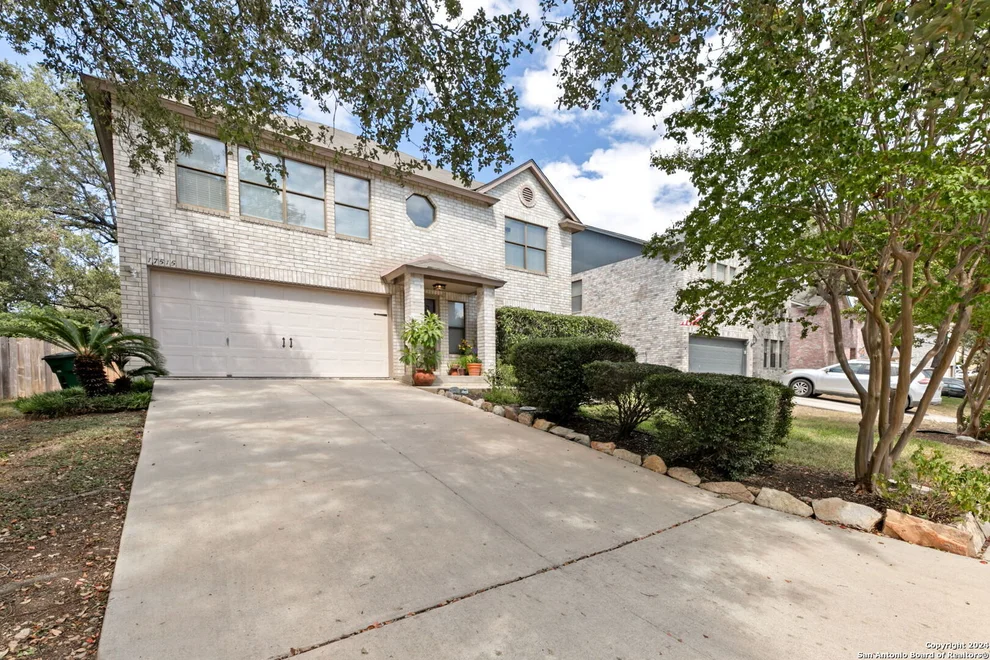 Unit for sale at 17515 Emerald Canyon, San Antonio, TX 78232