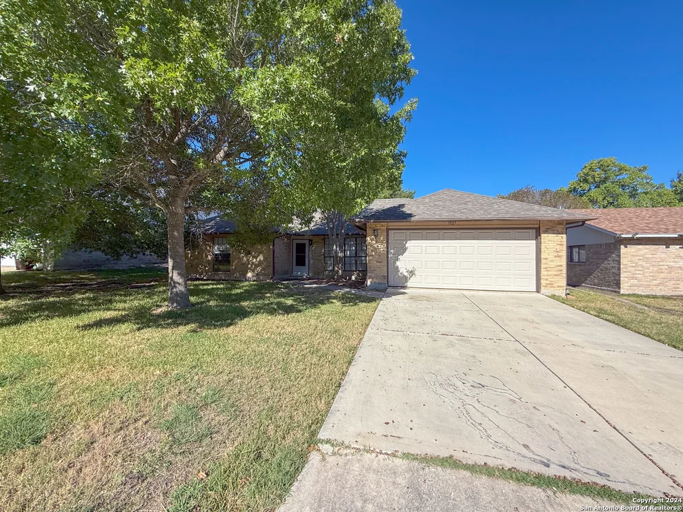 Unit for sale at 7527 RUSTIC TRL, San Antonio, TX 78244