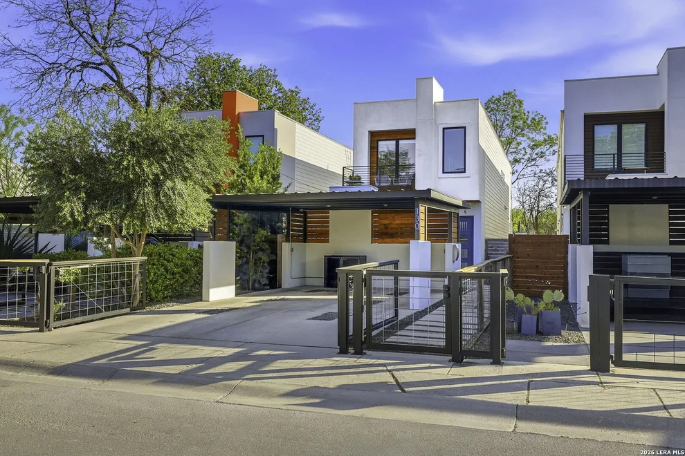 Unit for sale at 130 Clay, San Antonio, TX 78204