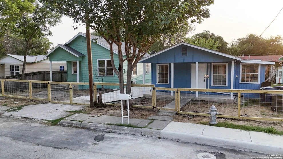 Unit for sale at 137 Brenner St, San Antonio, TX 78237