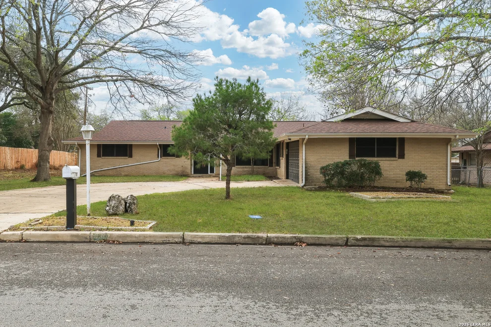Unit for sale at 630 Rocklyn, Windcrest, TX 78239
