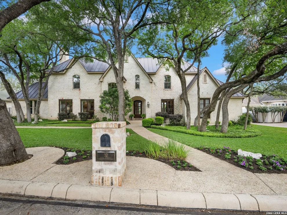 Unit for sale at 10 Royal Gardens Drive, San Antonio, TX 78248