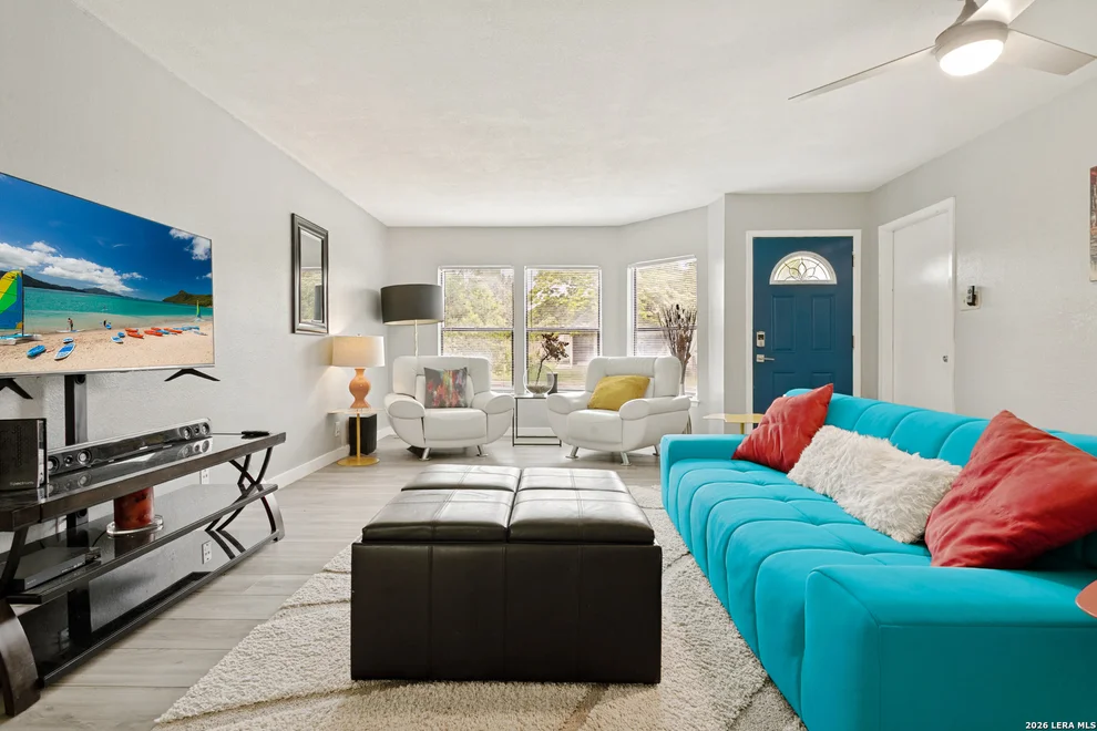 Unit for sale at 6703 Country Breeze, San Antonio, TX 78240