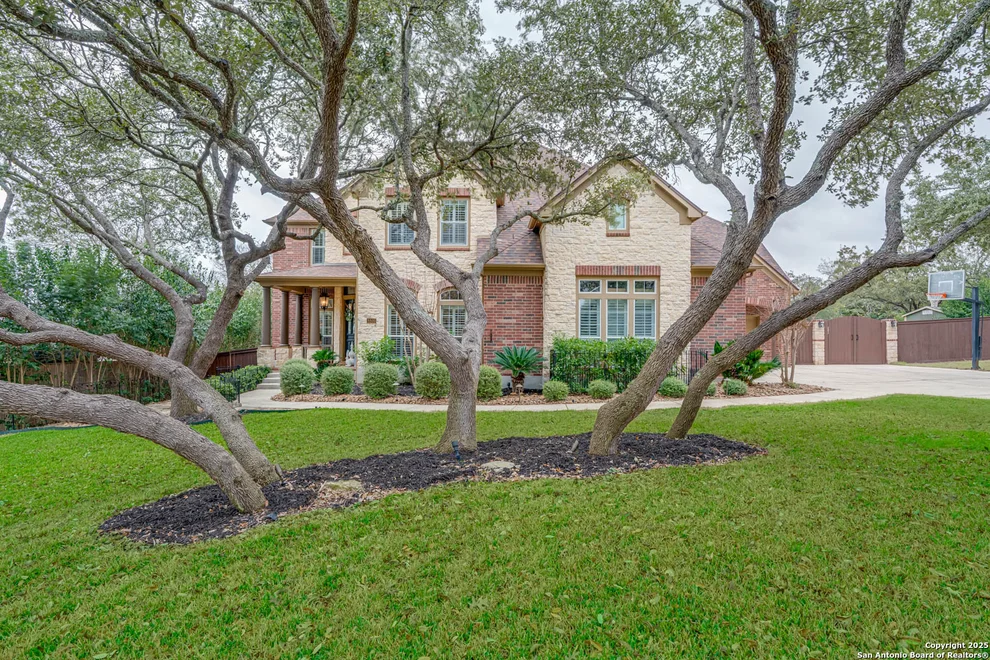 Unit for sale at 8806 Woodland Parkway, Boerne, TX 78015