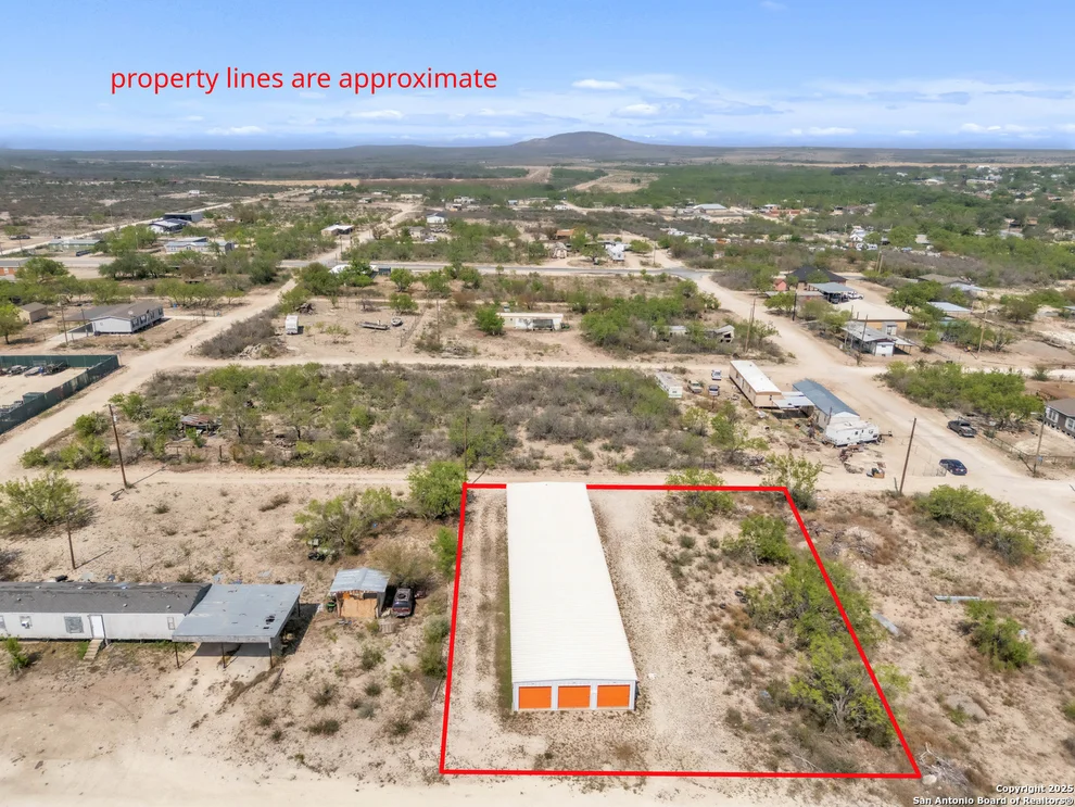 Unit for sale at 707-713 W Louise Street, Brackettville, TX 78832