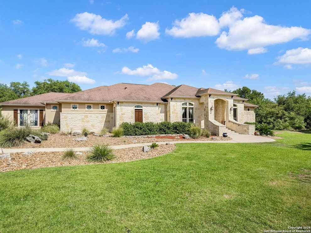 Unit for sale at 31957 SCARTEEN, Fair Oaks Ranch, TX 78015