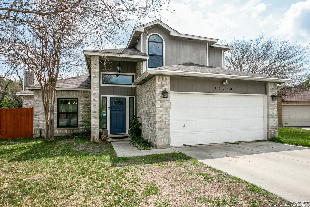 Unit for sale at 10723 Lake Path, San Antonio, TX 78217