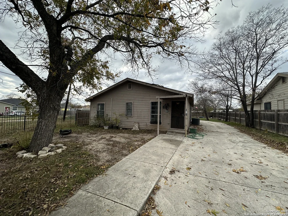 Unit for sale at 971 SW 36TH ST, San Antonio, TX 78237
